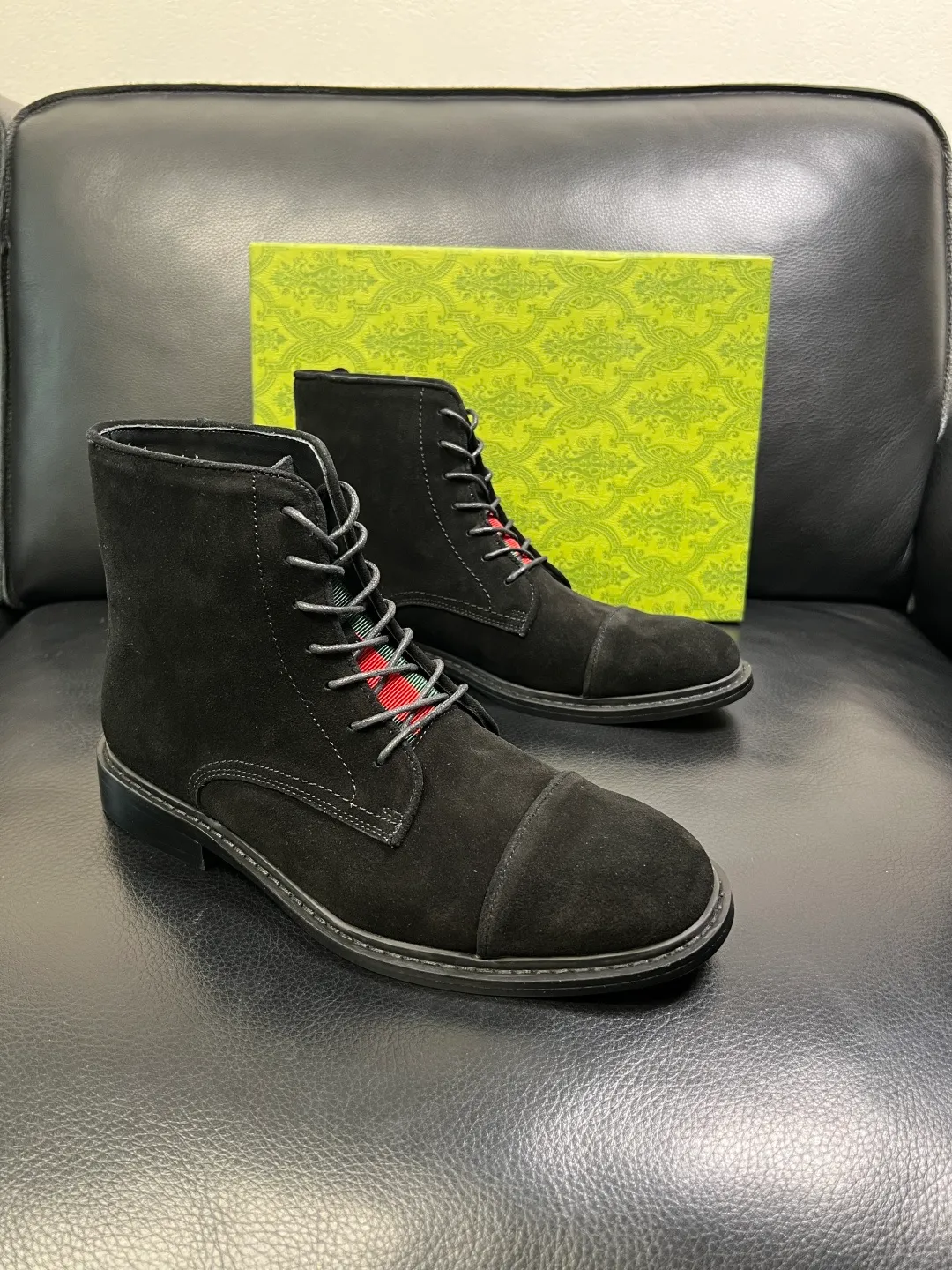 Men's shoes 💰900 Gucci High-quality top crafts Gucci Leather shoes and boots high-top series counter synchronization Original factory configuration, original cowhide imported from Italy, imported water-dyed cow lining, soles: original factory special supply original sole super comfortable, original factory and single goods High quality, welcome to compare and synchronization at the counter, code number 39-44 (customized 45)